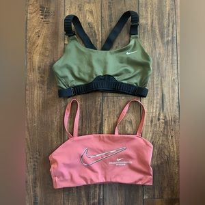 Lot of 2 Nike Sports bras, medium support, LN condition